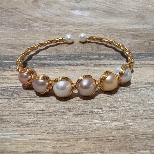 Multicolor 6 Pearl Wire Wrapped Gold Twisted Bracelet